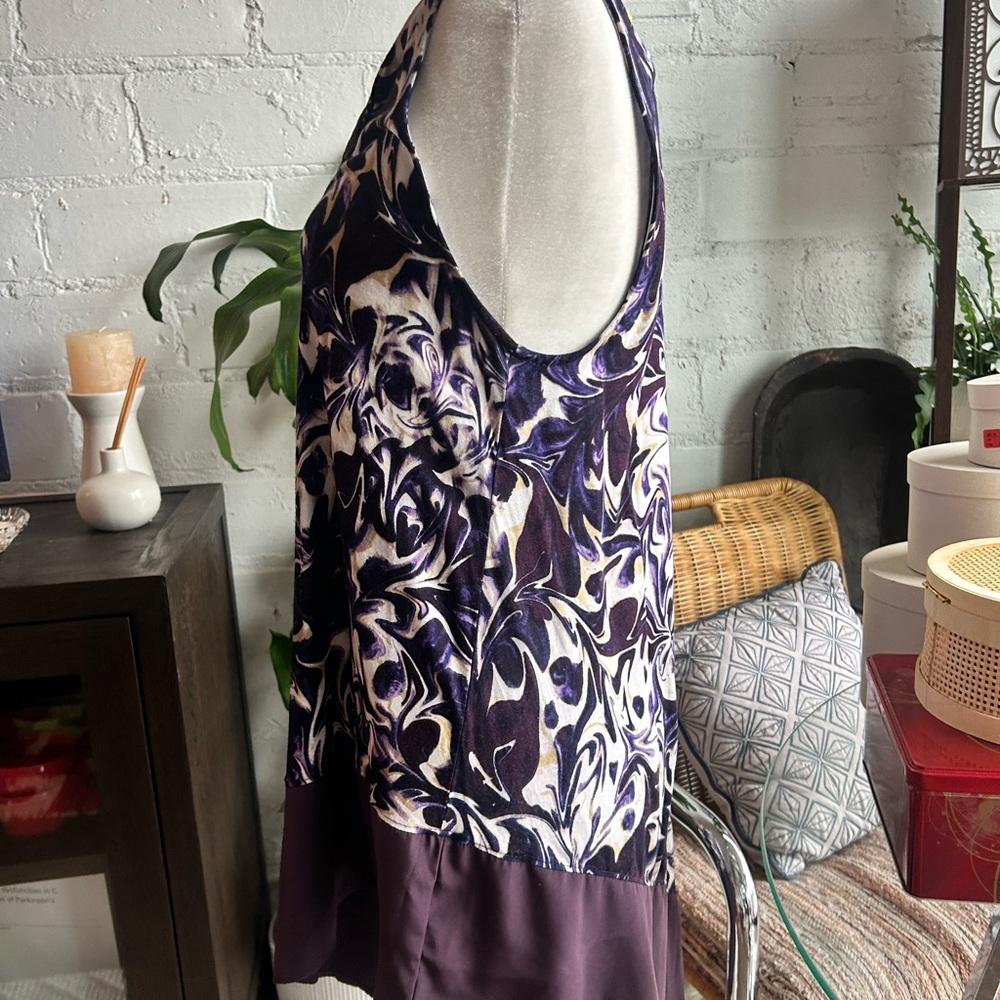 Simply Vera Asymmetrical Dress - Picture 4 of 7